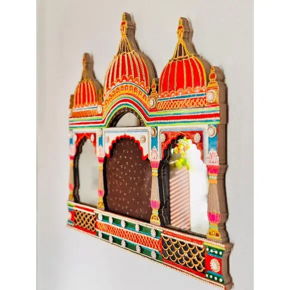 Handcrafted Royal Arch Mirror – Vibrant Indian Craft Décor - Picture 3 of 13